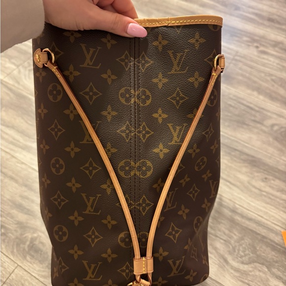 louis vuitton nevertull gm - Picture 6 of 13